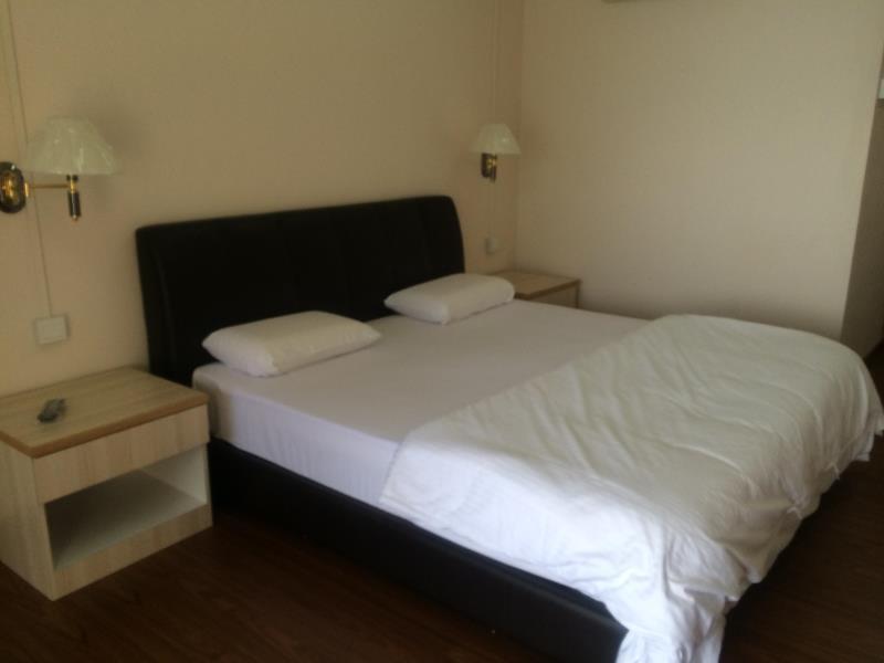 New Cocohut Chalet Hotell Kuala Terengganu Rom bilde
