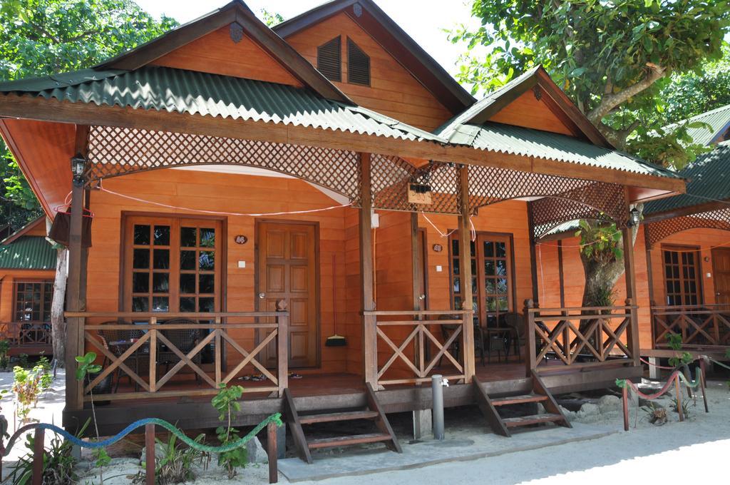 New Cocohut Chalet Hotell Kuala Terengganu Rom bilde
